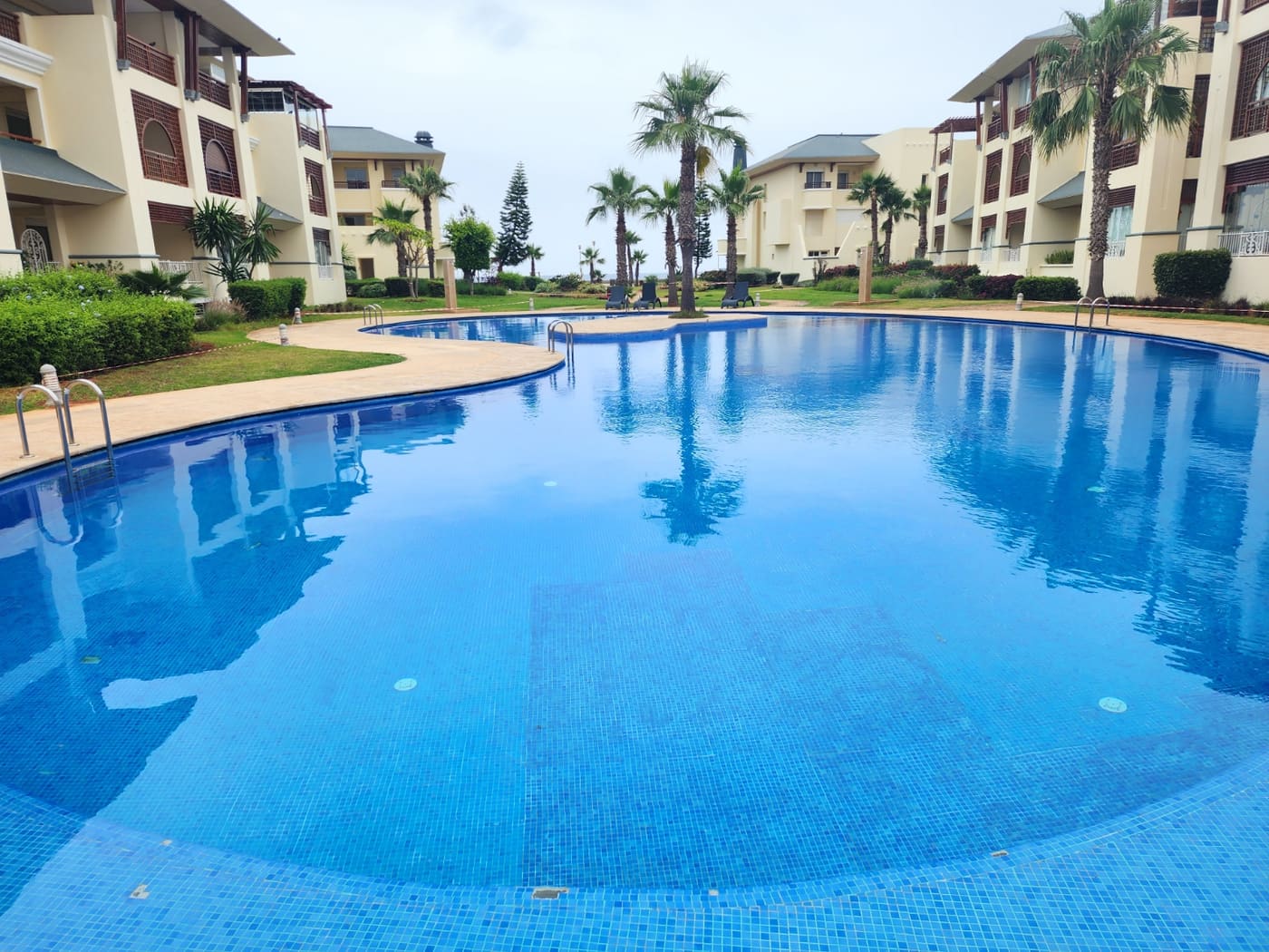 Summer house with swimming pool, sea and golf course